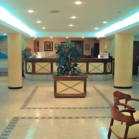 Hotel Riutort 3*