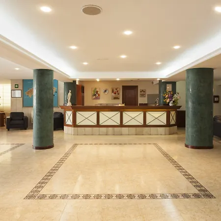 瑞陶特酒店 埃尔阿雷纳尔