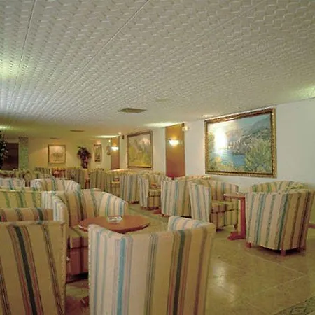 Riutort Otel