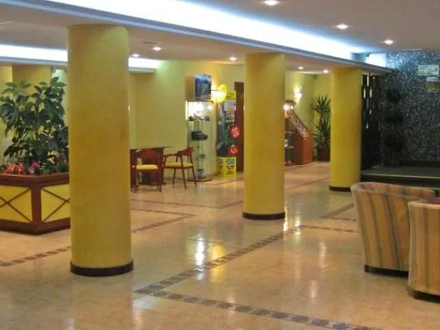 瑞陶特酒店 酒店 埃尔阿雷纳尔