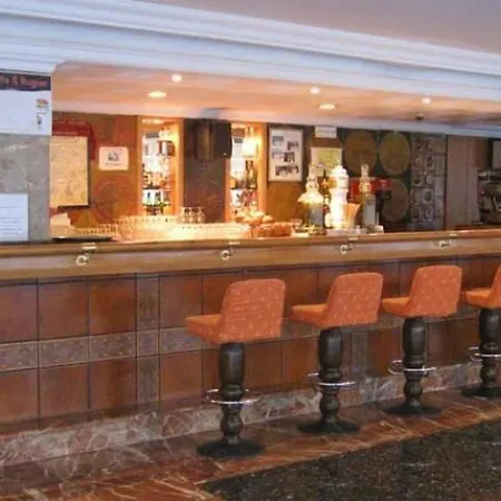Riutort Hotel 3*