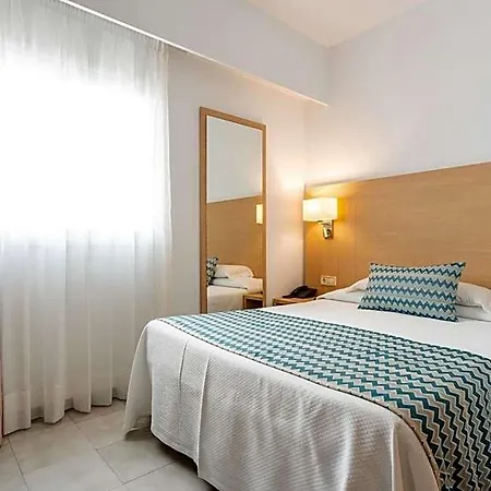 Riutort Hotel 3*