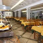 Hotel Riutort 3*