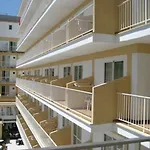 Hotel Riutort 3*
